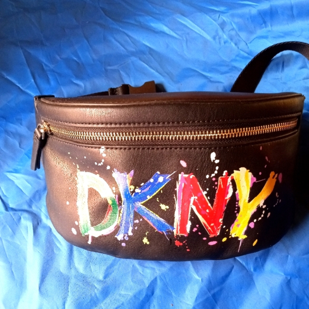 DKNY